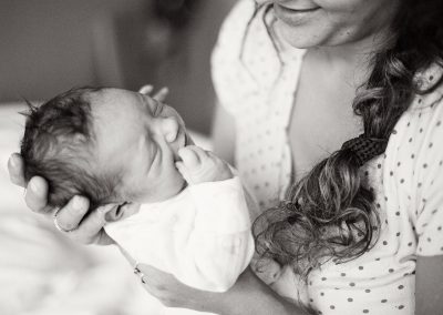 newborn photo in hospital fresh after berth 48h